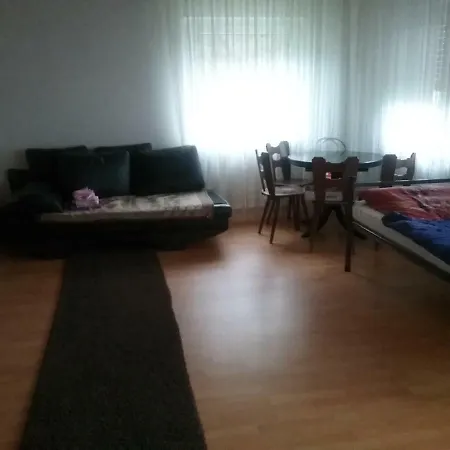 Pension Ehringshausen * Ehringshausen (Lahn-Dill)